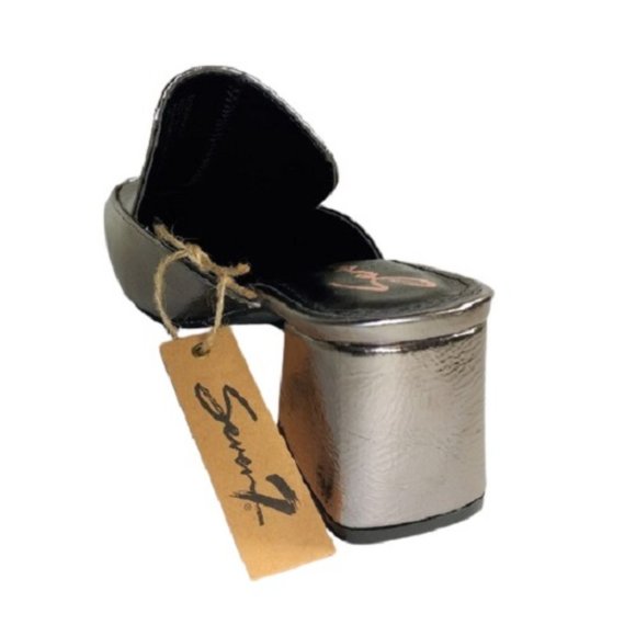 Seven 7 Women's Meghan Metallic Pewter Mule Slide Shoes Size 8 Medium New in Box - Picture 3 of 10